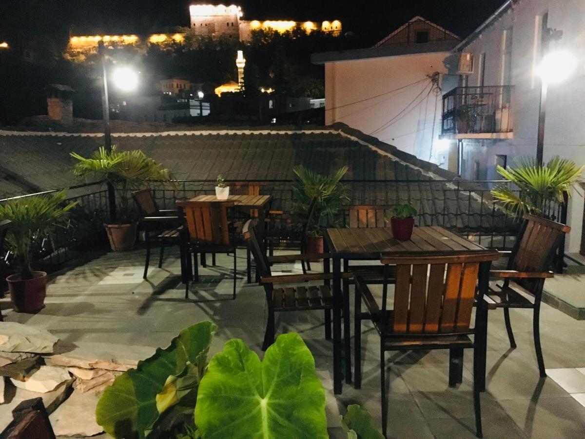 Kore Guest House Gjirokastër Exteriör bild